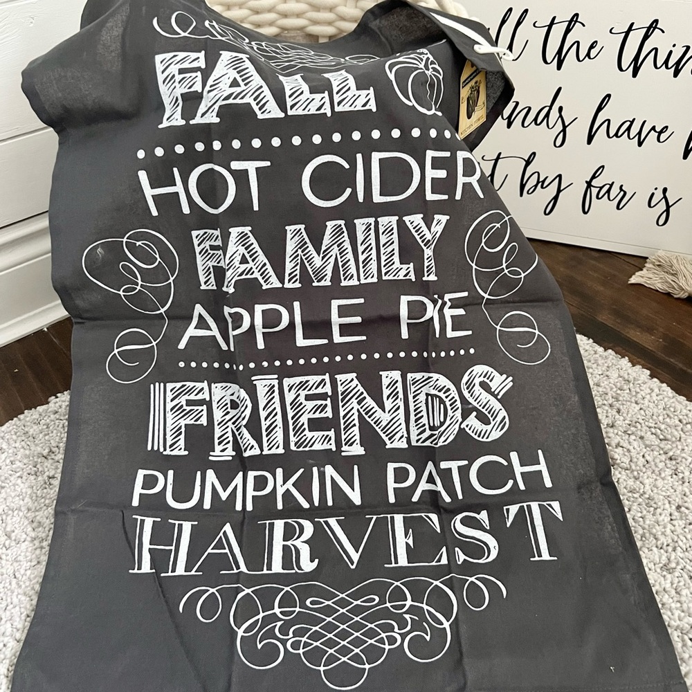 Autumn Fall Kitchen Tea Towel Thanksgiving Dark Grey NEW WITH TAGS